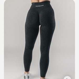 Alphalete Amplify Leggings- XS - Powder Grey